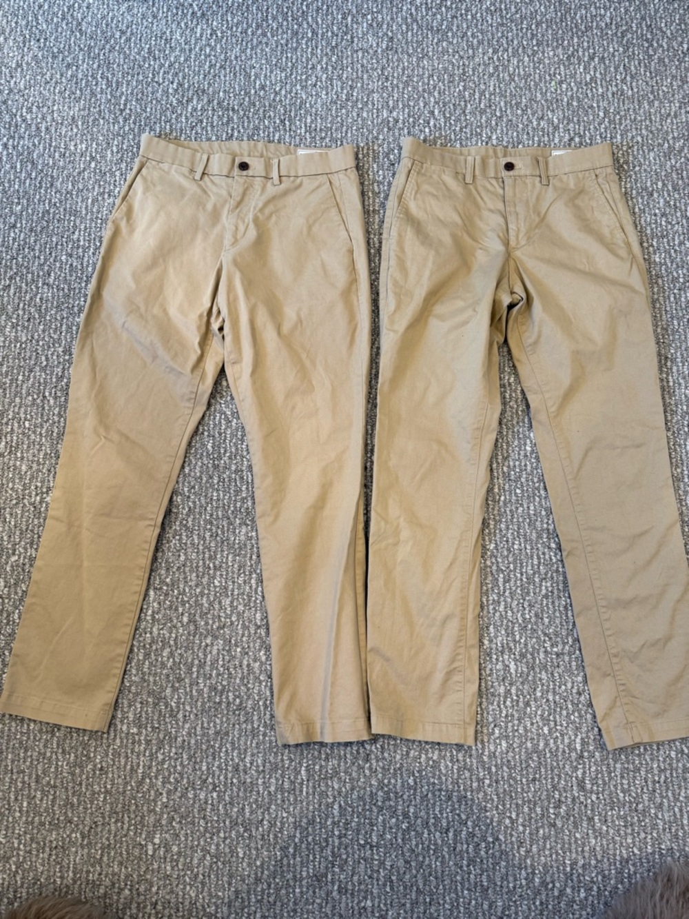 GAP Men's Set of Tan Chino Pants - Classic Straight Fit and Athletic Taper
